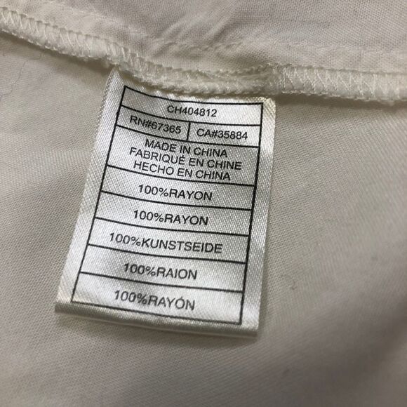 Cupcakes & Cashmeres Kimberly Embroidered Rose - Picture 9 of 11